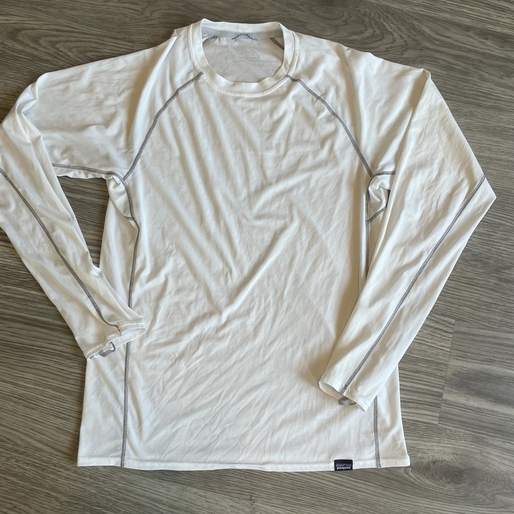 Patagonia light weight Capilene base layer